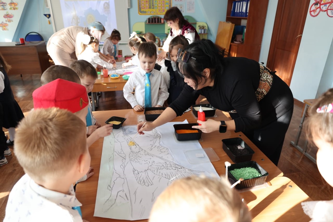 Тематическая ОД в предшкольной группе "Ботақан". Тема:  "Тәуелсіз Қазақстан"